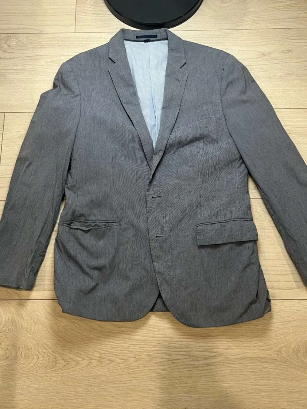 J.Crew Ludlow grey suit jacket Size 40s  Blue Gray Stripe Needs To Be Pressed